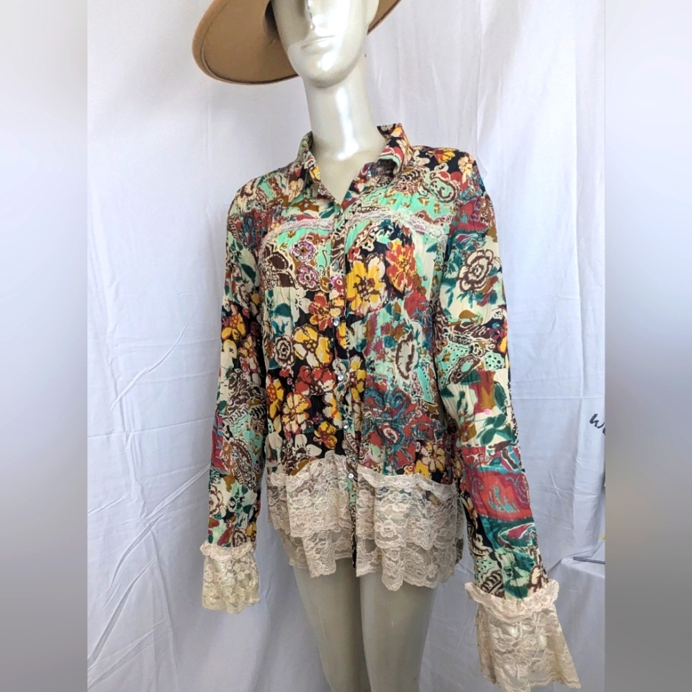 Lloyd Williams Bohemian Multi-patterned fabric Lace Trim Long Sleeve Blouse XL
